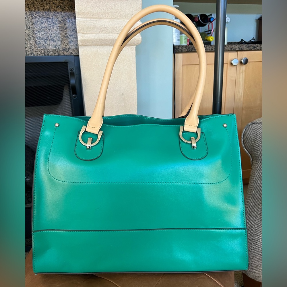 London Fog Green and Tan Faux Leather Structured Tote Bag Work Laptop Carryall